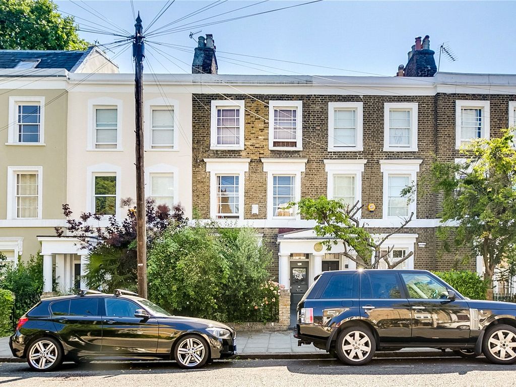 3 bed property to rent in De Beauvoir Road, De Beauvoir Town N1, £4,000