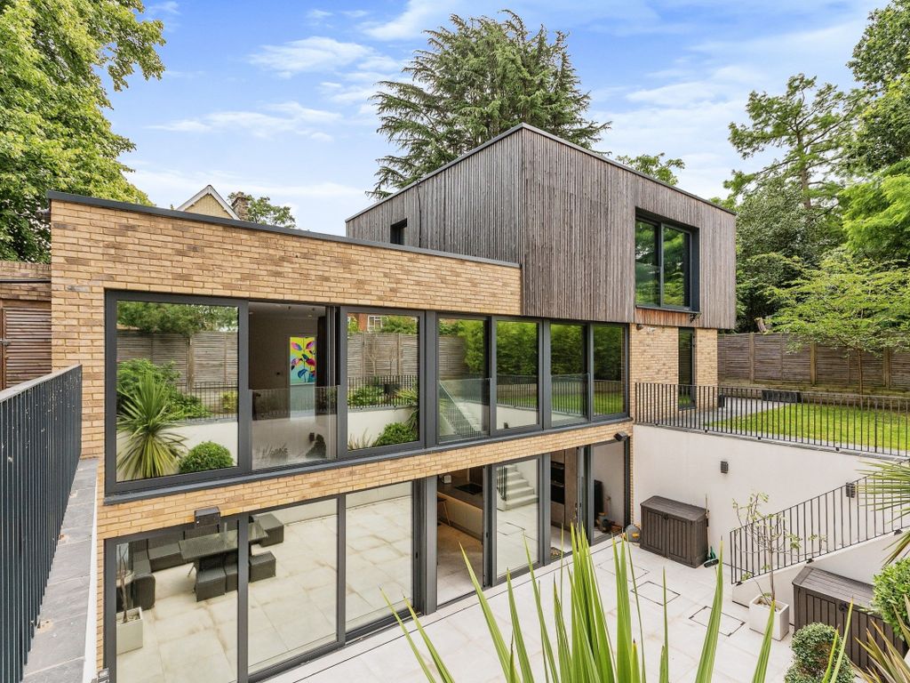 5 bed detached house for sale in Eastern Road, London N2, £3,000,000