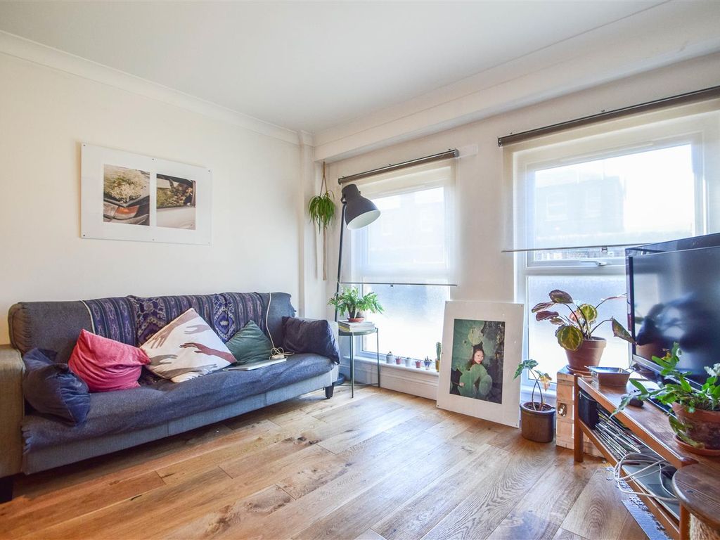3 bed flat to rent in Brooksby's Walk, London E9 Zoopla