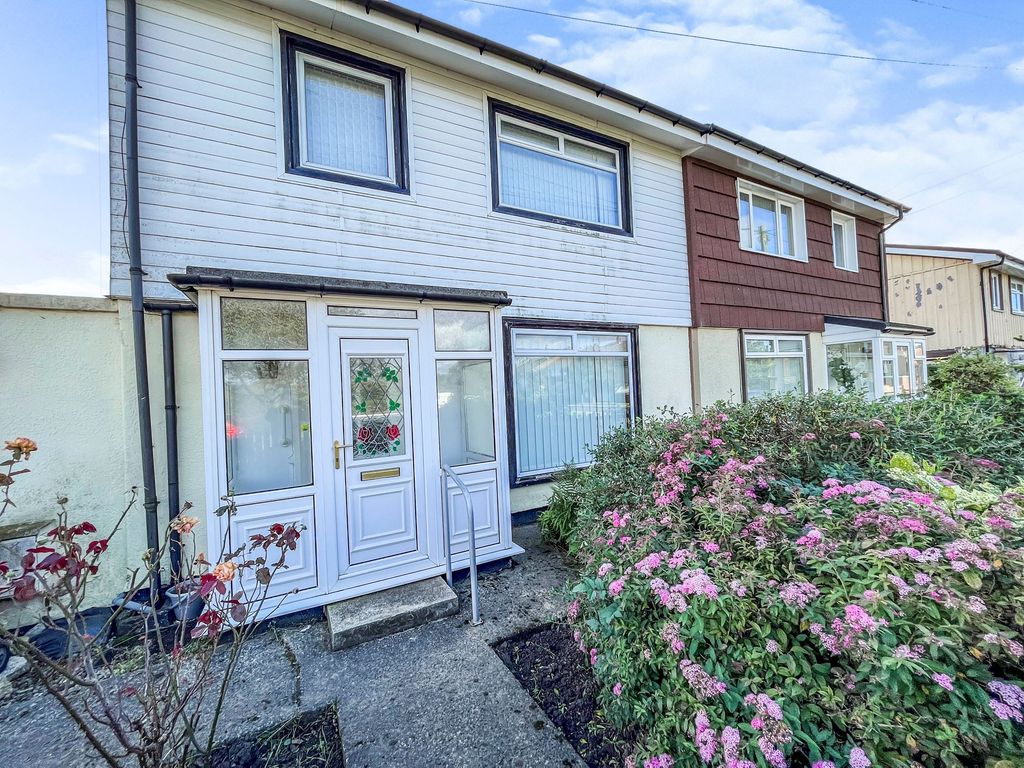 3 bed semidetached house for sale in Clarke Terrace, Murton, Seaham