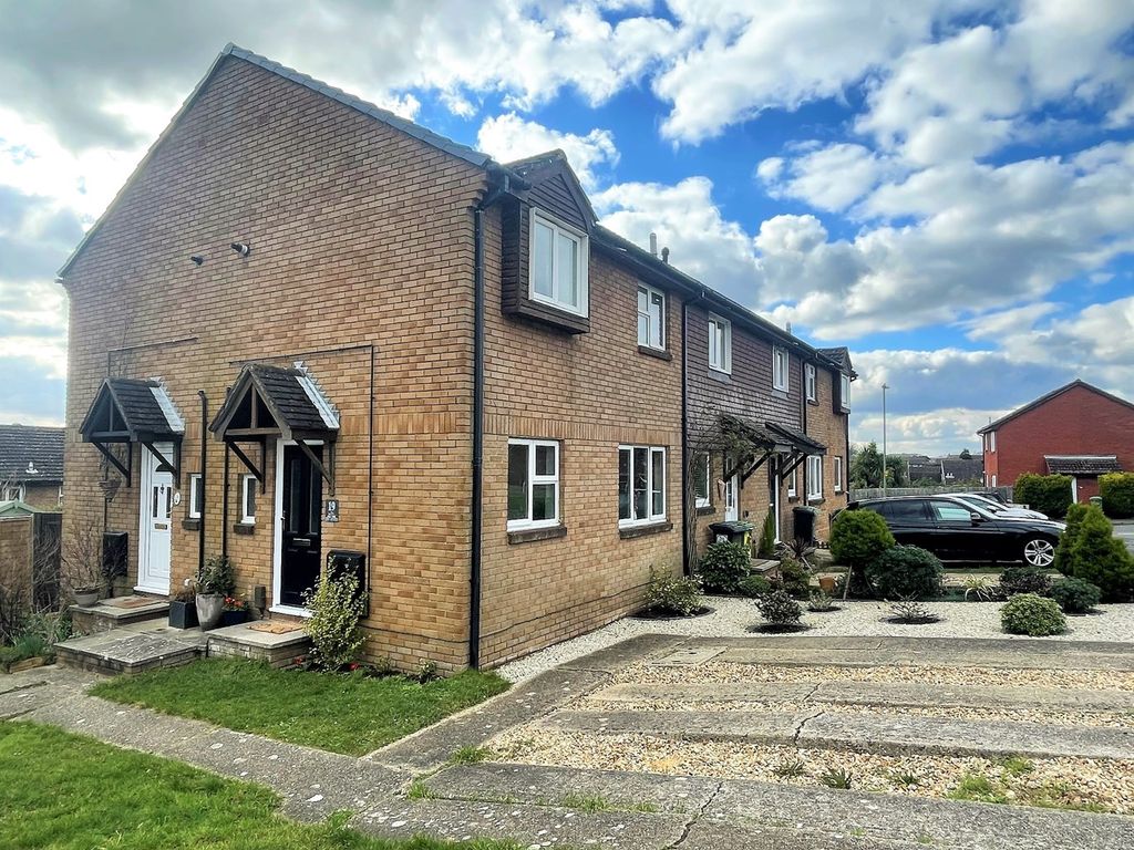 1 bed property for sale in Phoenix Close, Bursledon, Southampton SO31