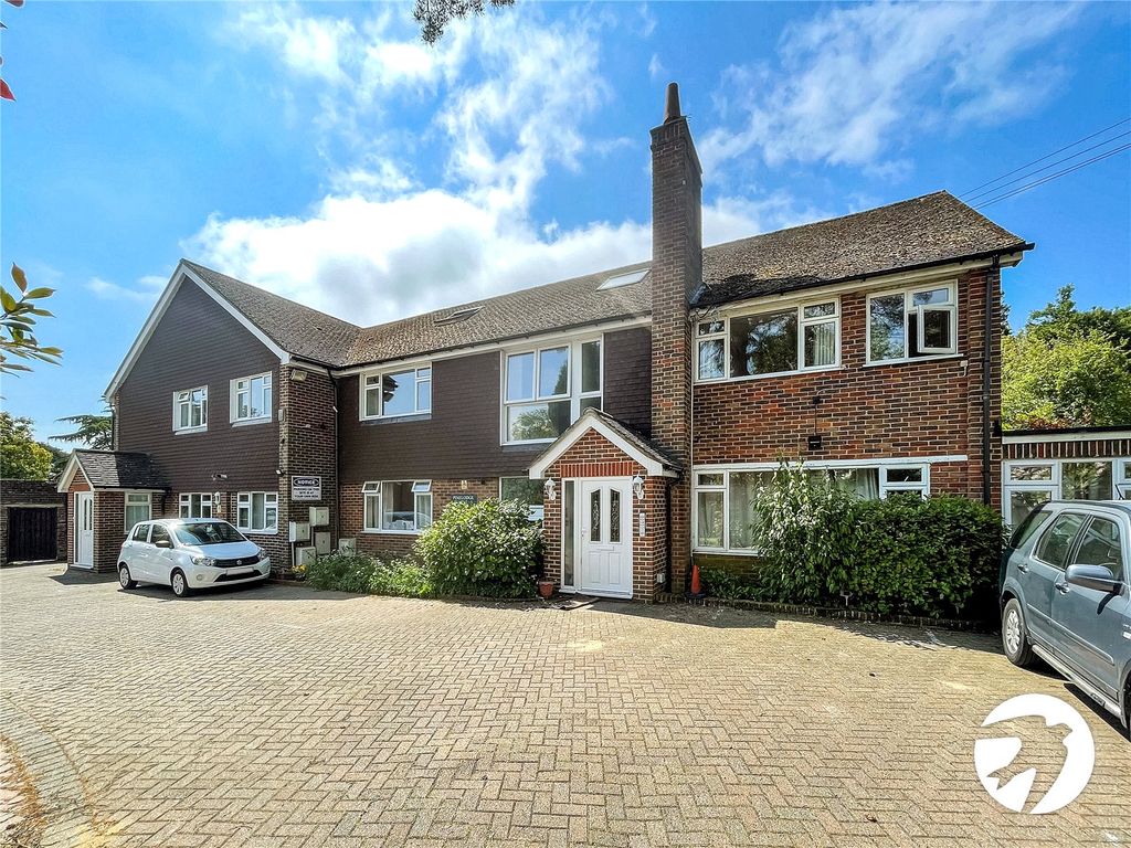 2 bed flat to rent in Somerfield Road, Maidstone, Kent ME16 Zoopla