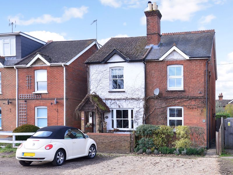 3 bed semidetached house for sale in Alfold Road, Cranleigh GU6 Zoopla