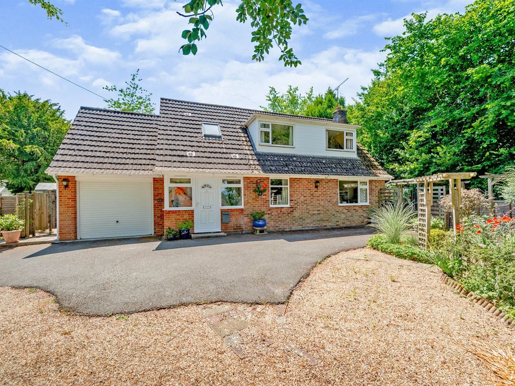 3 bed bungalow for sale in Sandhill Lane, Crawley Down, Crawley RH10