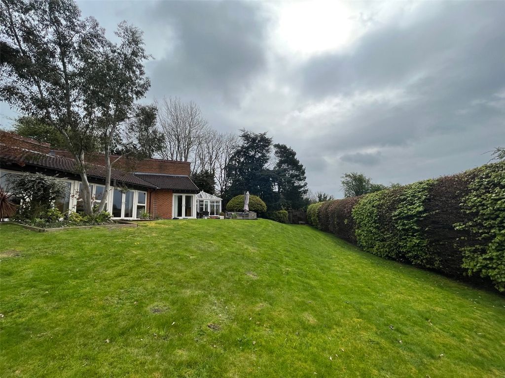 4 bed detached house for sale in Ashby Road East, Bretby, BurtonOn