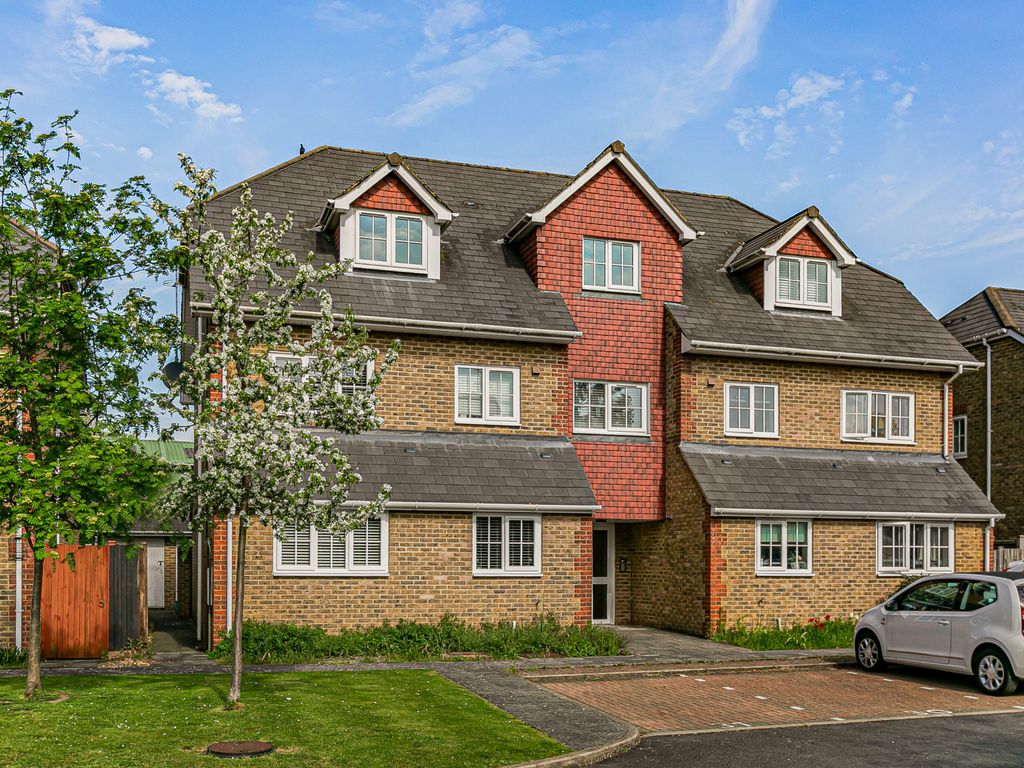 1 bed flat for sale in The Mallards, Hemel Hempstead HP3 Zoopla