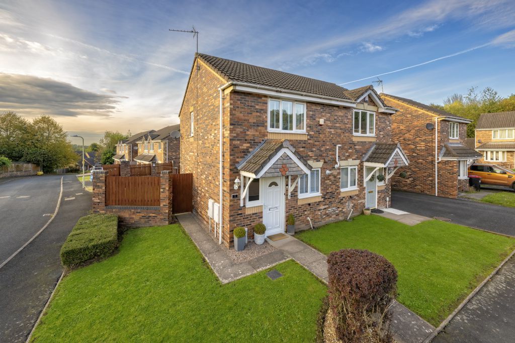 2 bed semidetached house for sale in Foundry Close, Oakengates TF2, £