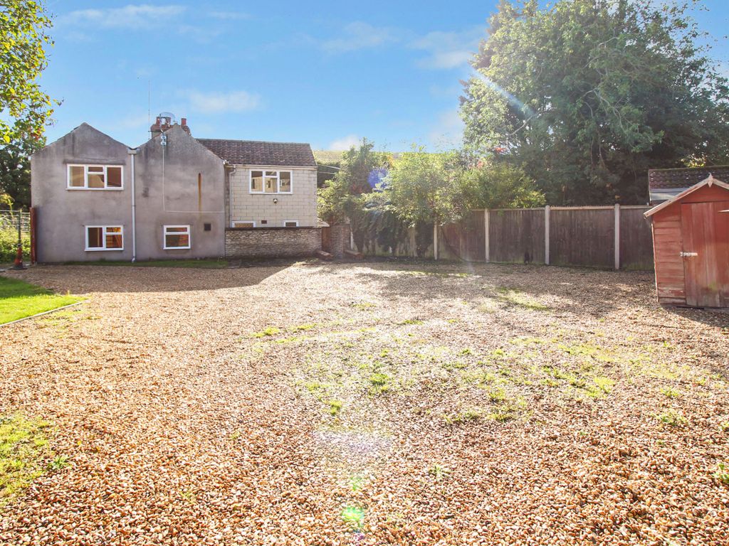 4 bed detached house for sale in St. Thomas Passage, Trowbridge BA14