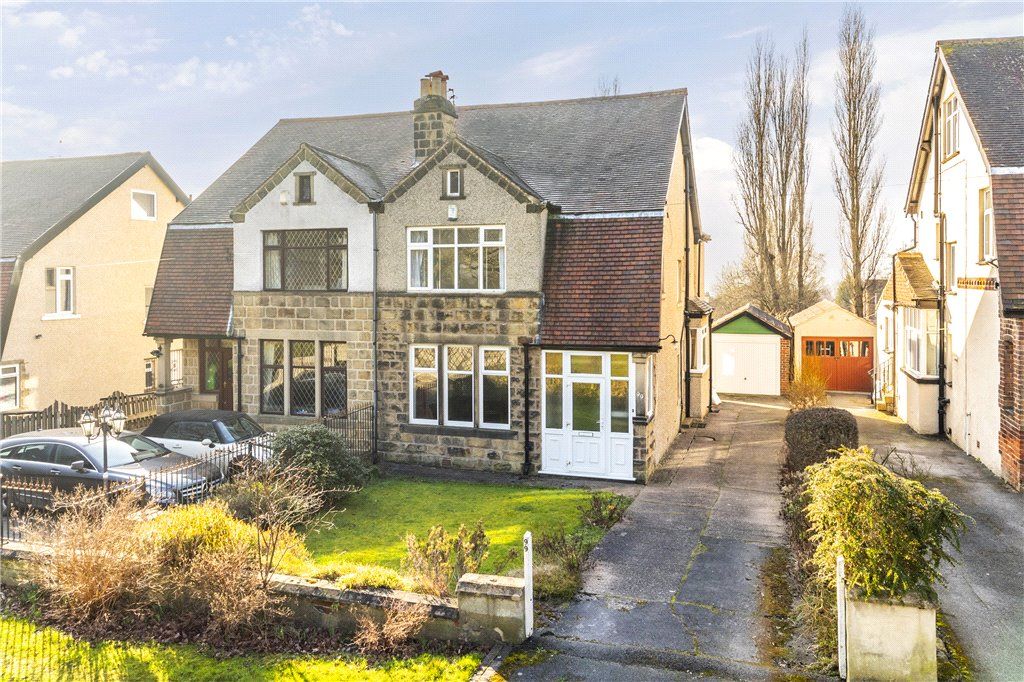5 bed semidetached house for sale in Otley Old Road, Leeds, West