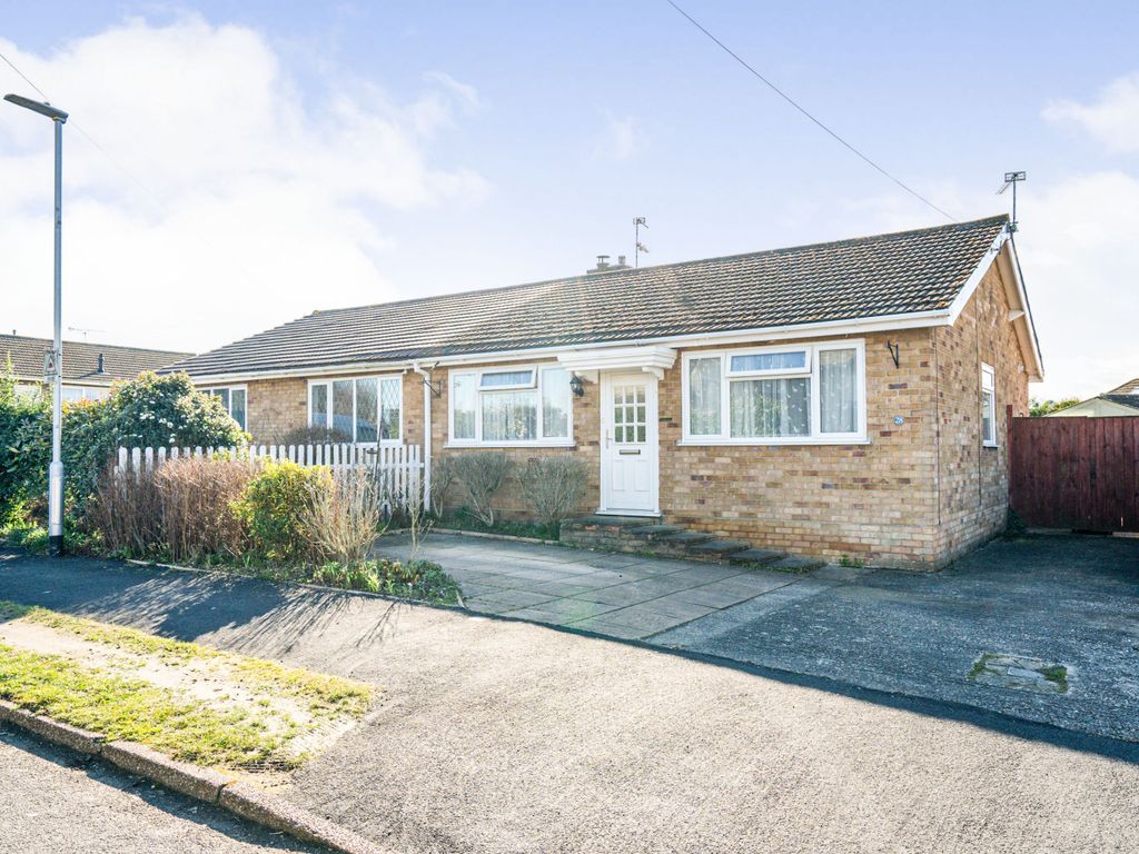 3 bed bungalow for sale in Merlin Avenue, Norwich, Norfolk NR7 Zoopla