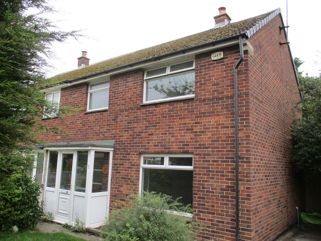 3 bed semidetached house to rent in Old Wood Road, Pensby, Wirral CH61