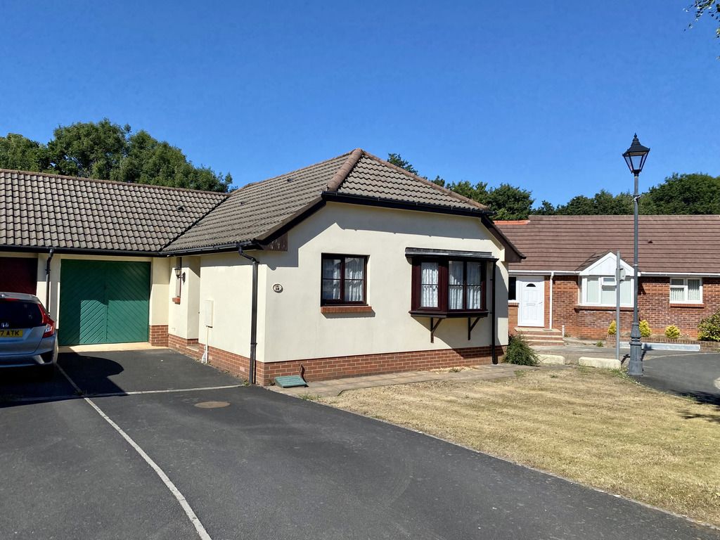 2 bed detached bungalow for sale in Ley Meadow Drive, Roundswell