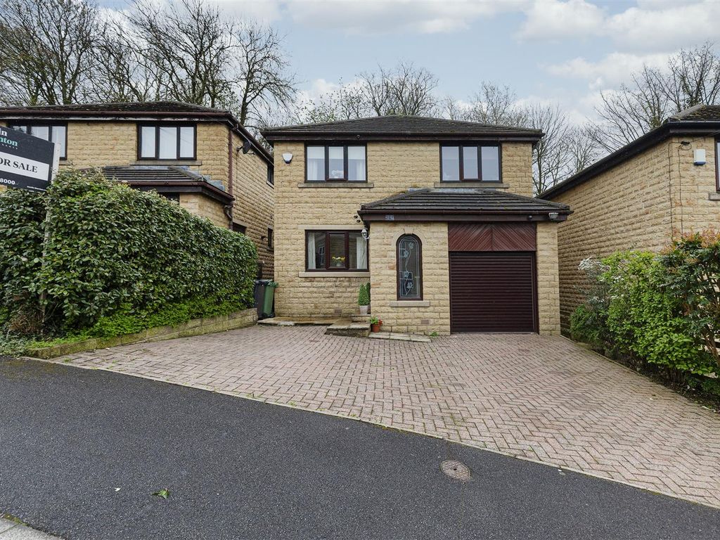 4 bed detached house for sale in Birks Road, Longwood, Huddersfield HD3, £350,000 Zoopla