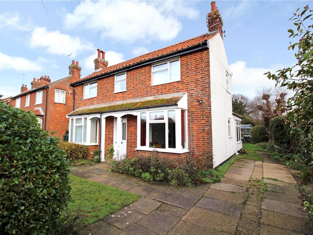 3 bed detached house for sale in Wangford Road, Reydon, Southwold IP18