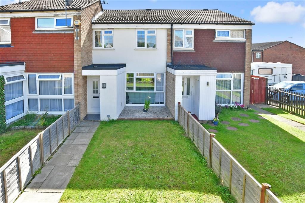 3 bed terraced house for sale in Bingley Close, Snodland, Kent ME6, £