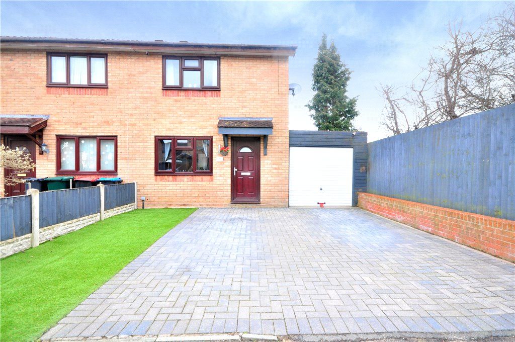 3 bed semidetached house for sale in Thomas Close, Blacon, Chester CH1
