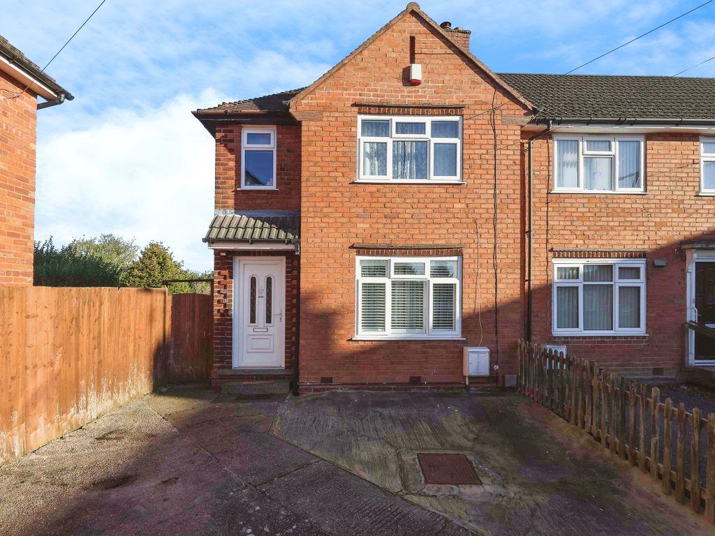 2 bed end terrace house for sale in Harvest Road, Smethwick, West
