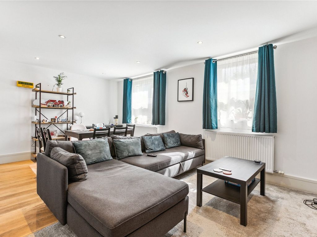 1 bed flat for sale in Balham High Road, Balham, London SW12 Zoopla