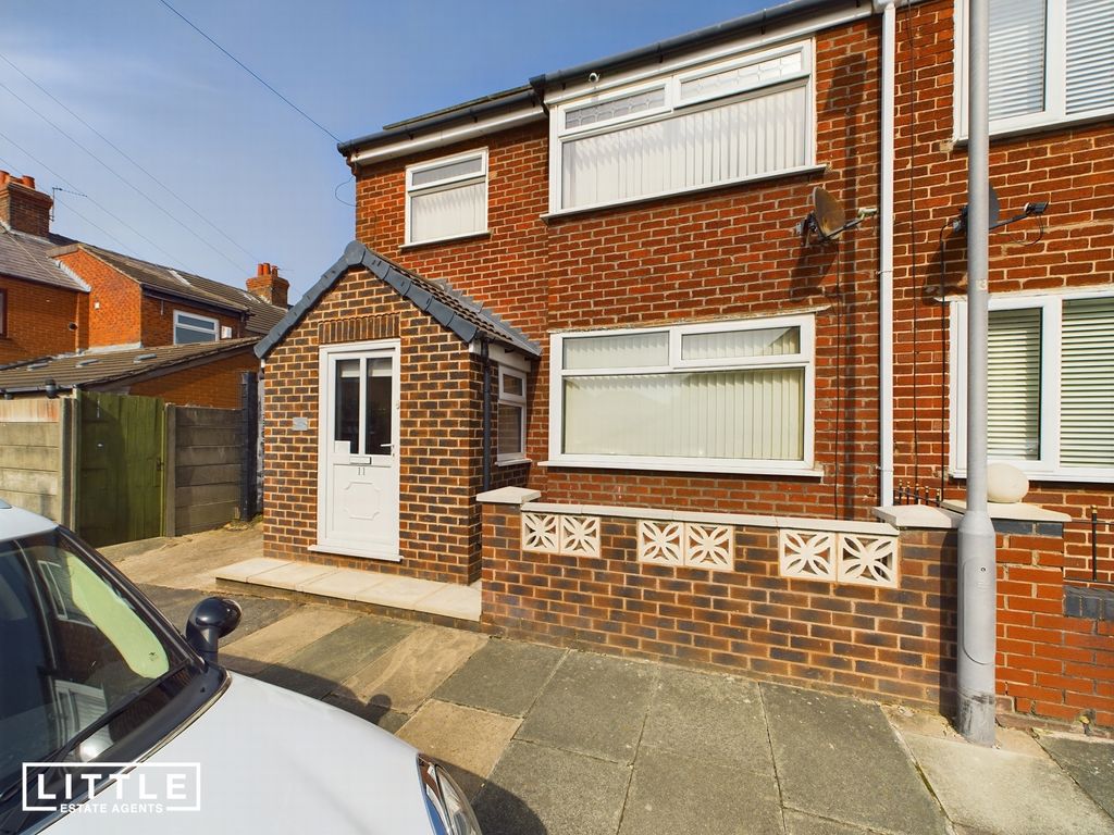 3 bed semidetached house for sale in Parliament Street, Thatto Heath
