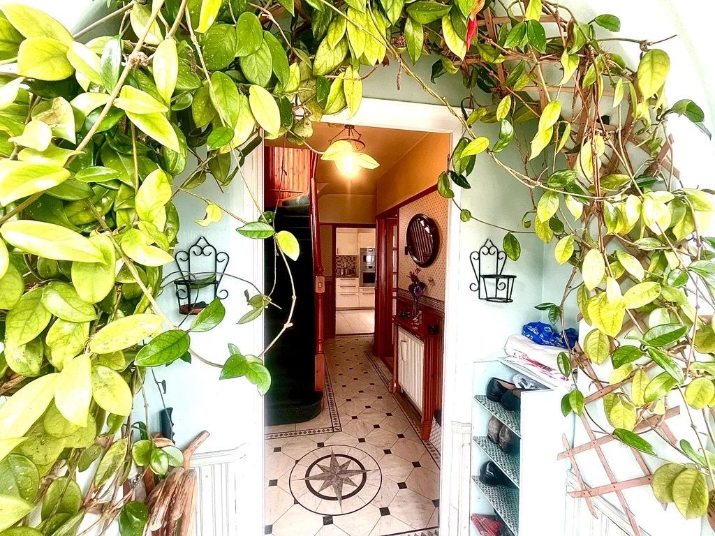 3 bed semidetached house for sale in Ruthven Avenue, Waltham Cross EN8, £520,000 Zoopla