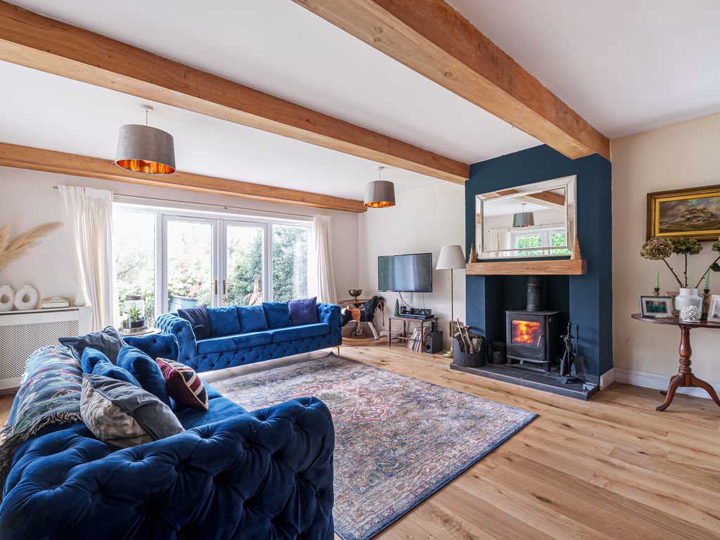 5 bed detached house for sale in Otterbourne, Winchester SO21, £