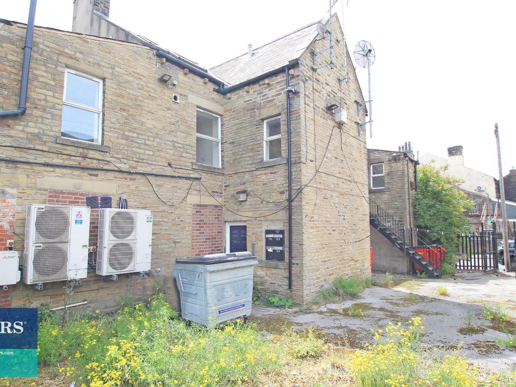 1 bed flat to rent in Leeds Road, Bradford BD3 Zoopla