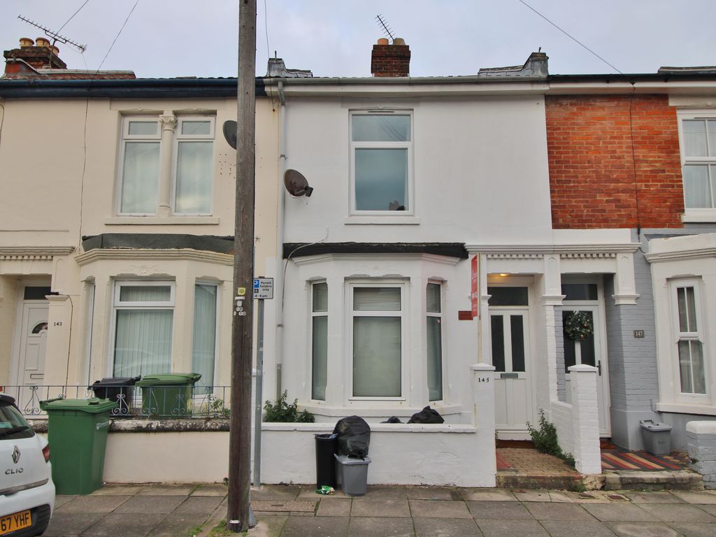 2 bed terraced house for sale in Percy Road, Southsea PO4, £250,000