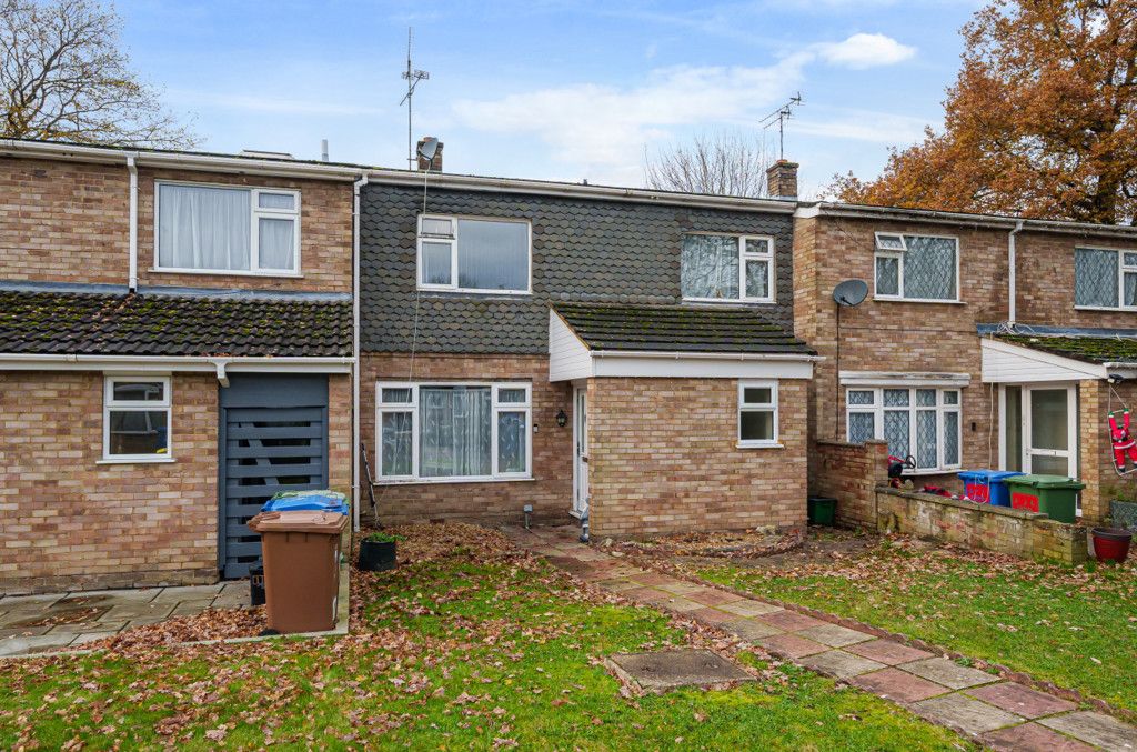 4 bed terraced house for sale in Glebewood, Bracknell, Berkshire RG12