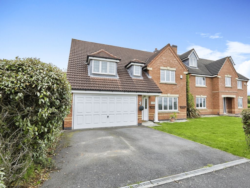 4 bed detached house for sale in Aster Gardens, Littleover, Derby DE23