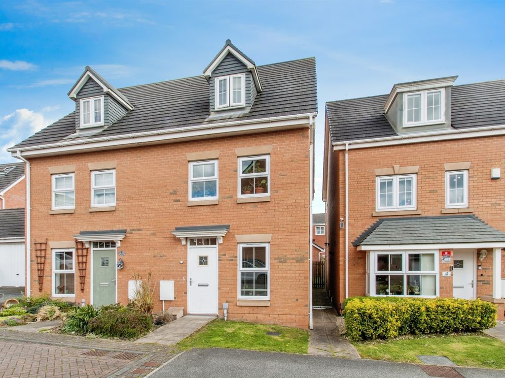 3 bed semidetached house for sale in Forest Yard, Middleton, Leeds