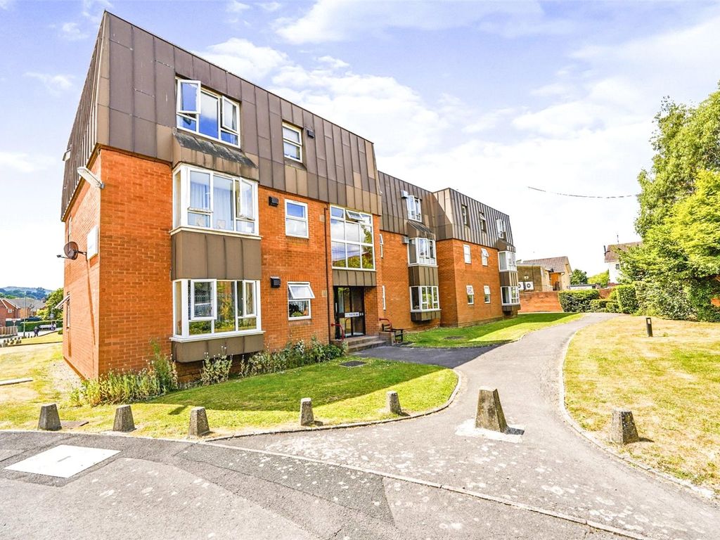 2 bed flat for sale in Vicarage Court, Brockworth, Gloucester GL3 Zoopla