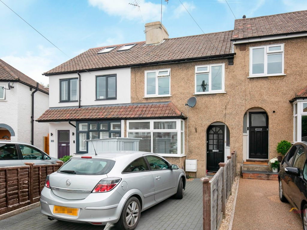 2 bed terraced house for sale in Leyland Avenue, St Albans AL1 Zoopla