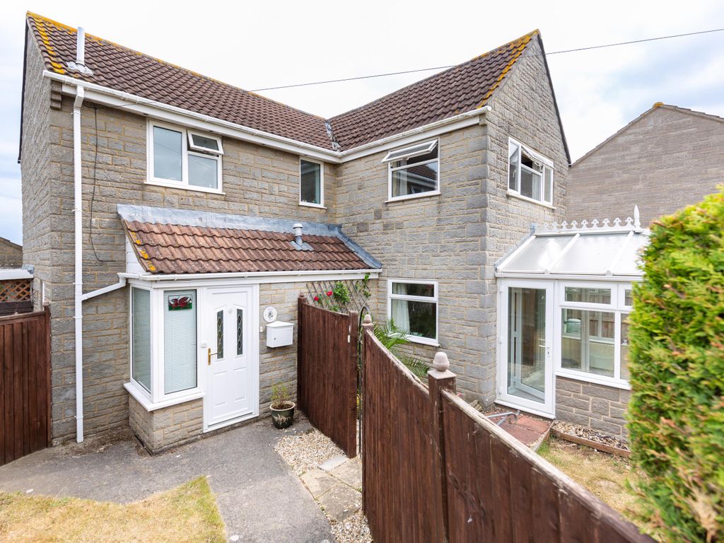 4 bed detached house for sale in Laburnum Drive, Somerton TA11 Zoopla