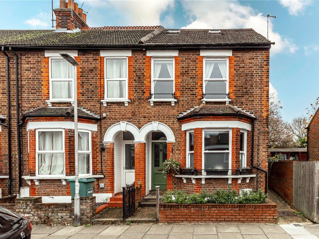 4 bed end terrace house for sale in Harlesden Road, St. Albans, Hertfordshire AL1, £860,000 Zoopla