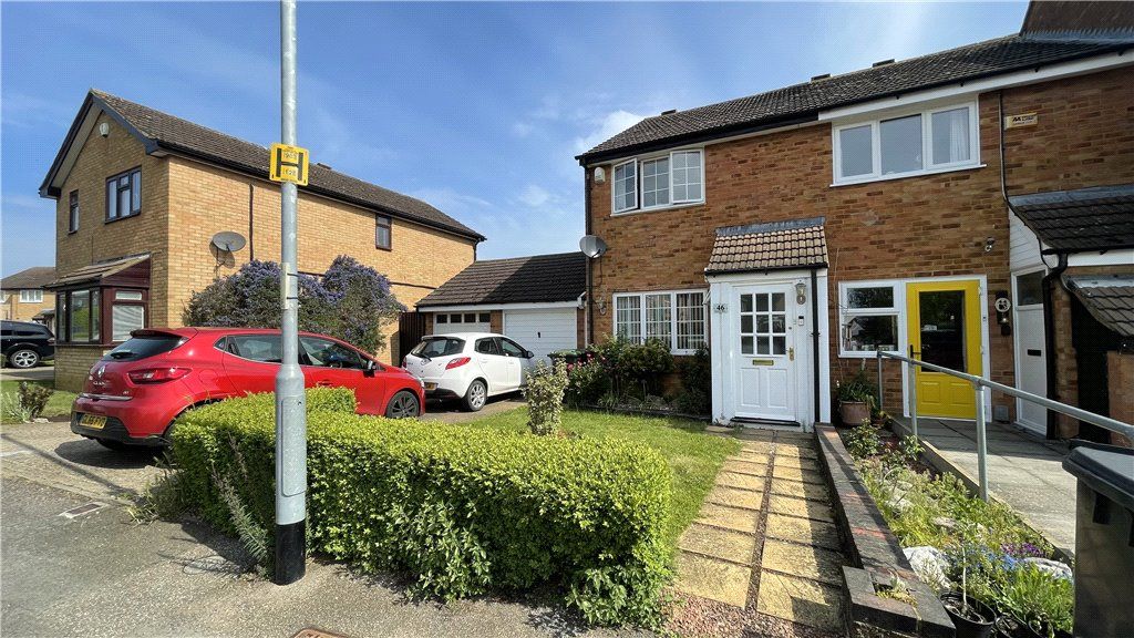 2 bed semidetached house to rent in Derwent Rise, Flitwick, Bedford