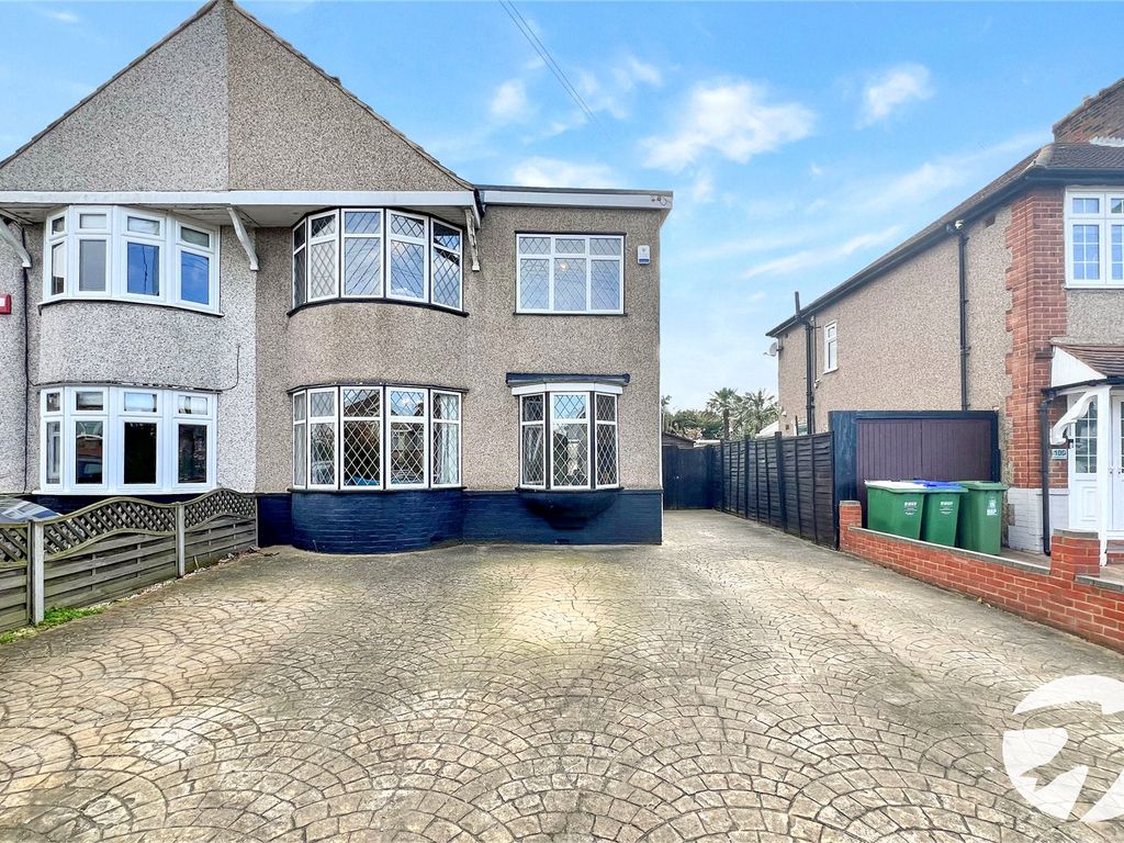 5 bed semidetached house for sale in Westwood Lane, South Welling