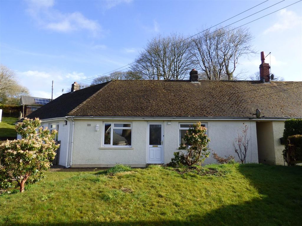 2 bed bungalow to rent in Sunnybank, Camrose, Haverfordwest SA62 Zoopla