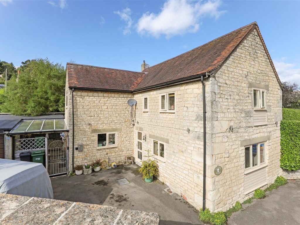 3 bed detached house for sale in Westrip, Stroud GL6, £550,000 Zoopla