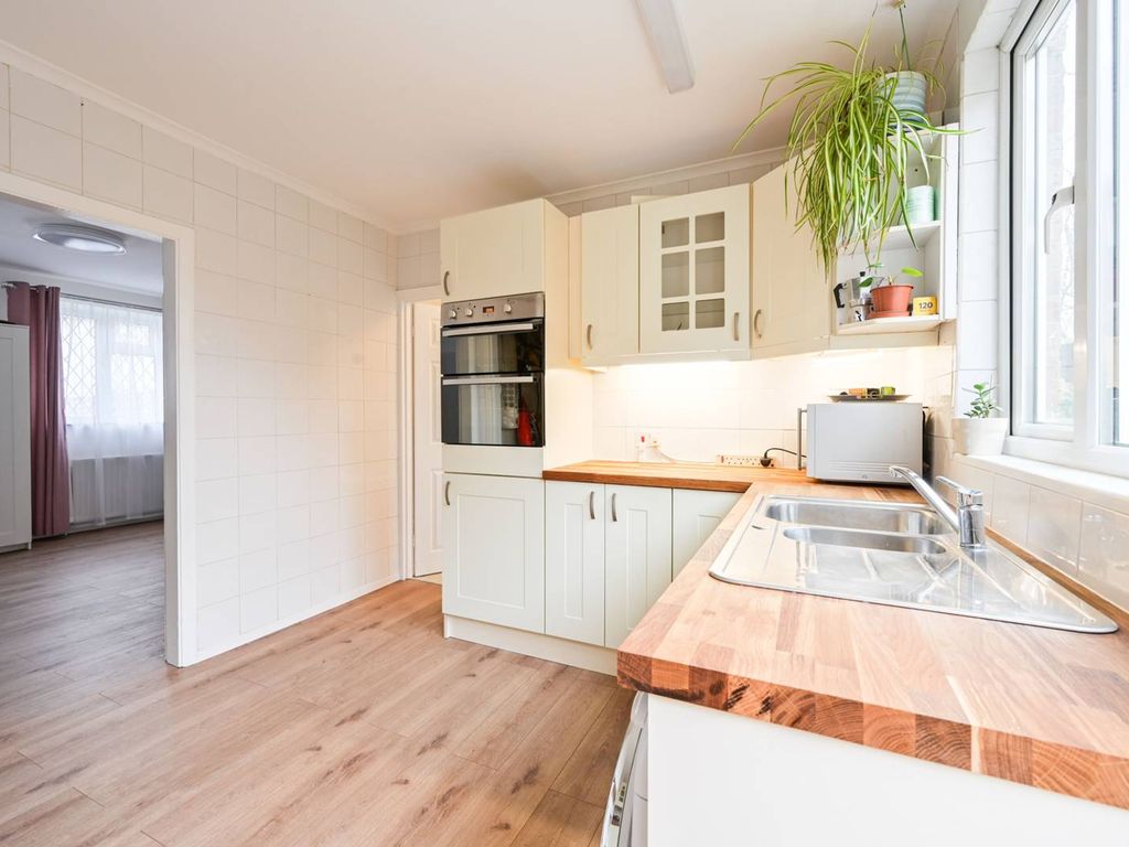 4 bed terraced house to rent in The Mile End, London, 5Qe, Higham Hill