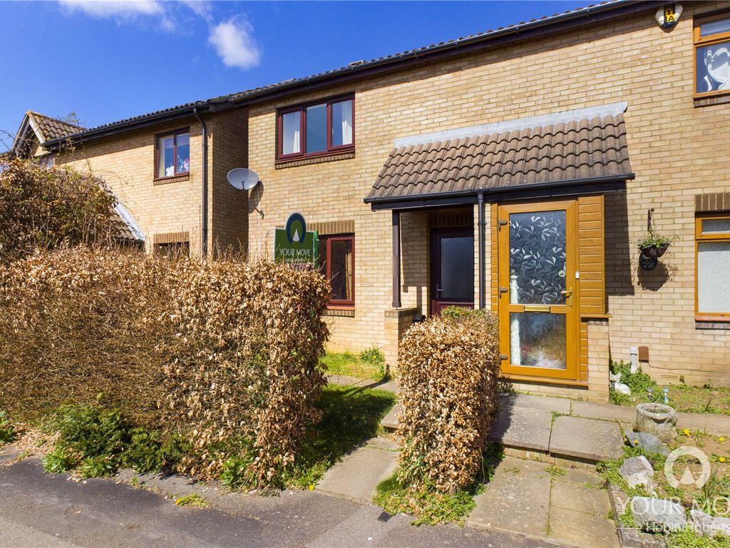 3 bed semidetached house for sale in Barn Owl Close, East Hunsbury