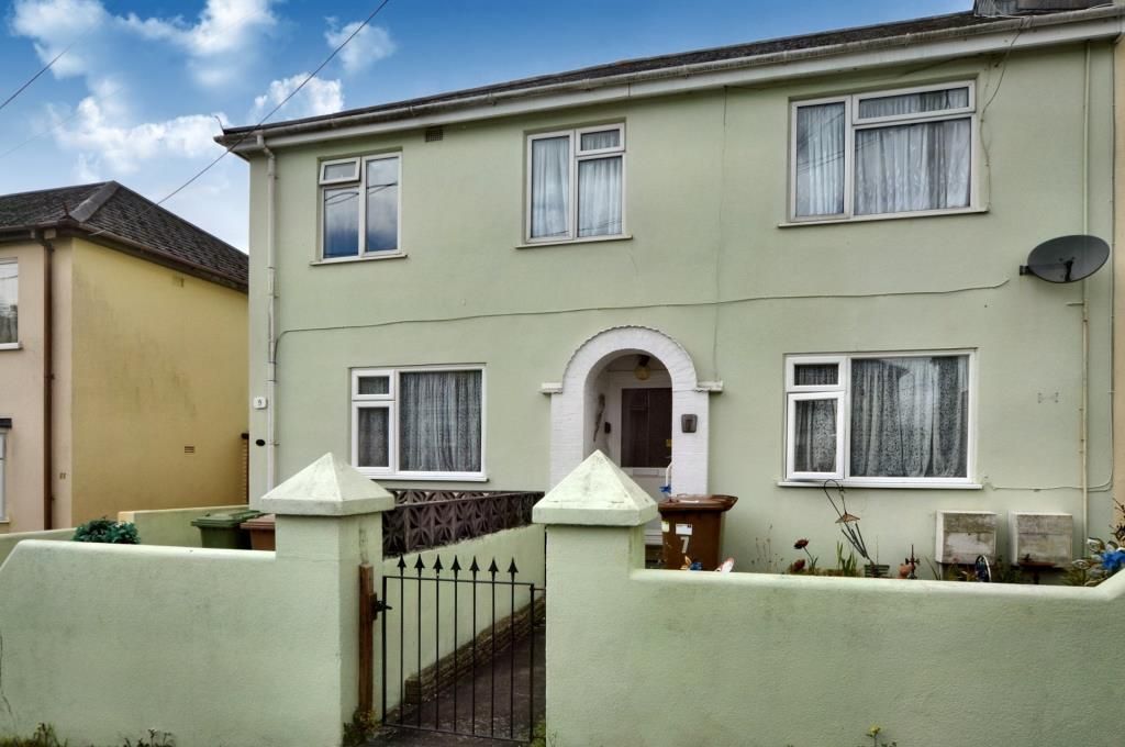 Moorfield Avenue, Plymouth, Devon PL6  