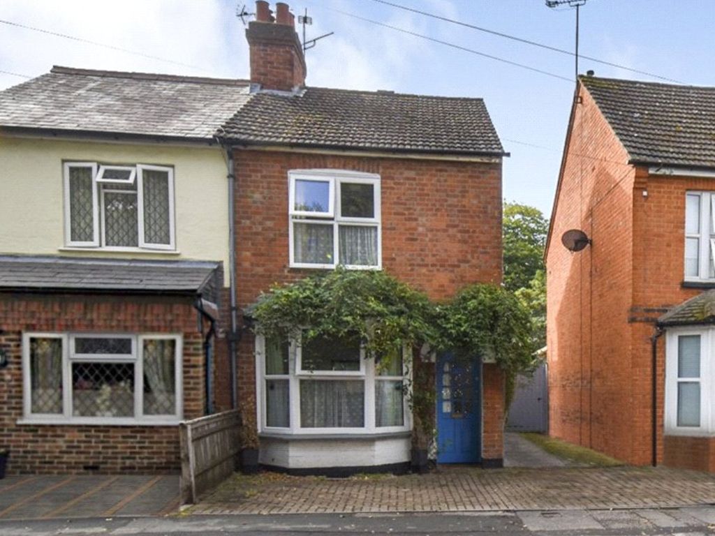 2 bed terraced house to rent in Portesbury Road, Camberley, Surrey GU15
