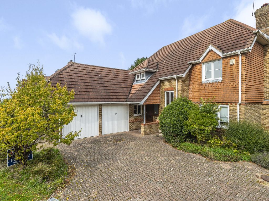 4 bed detached house for sale in Littlewood Lane, Buxted, Uckfield TN22