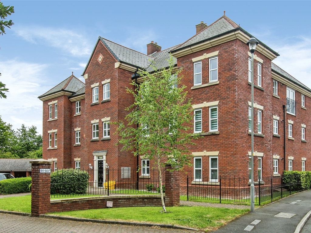2 bed flat for sale in Ladybank Avenue, Fulwood, Preston, Lancashire