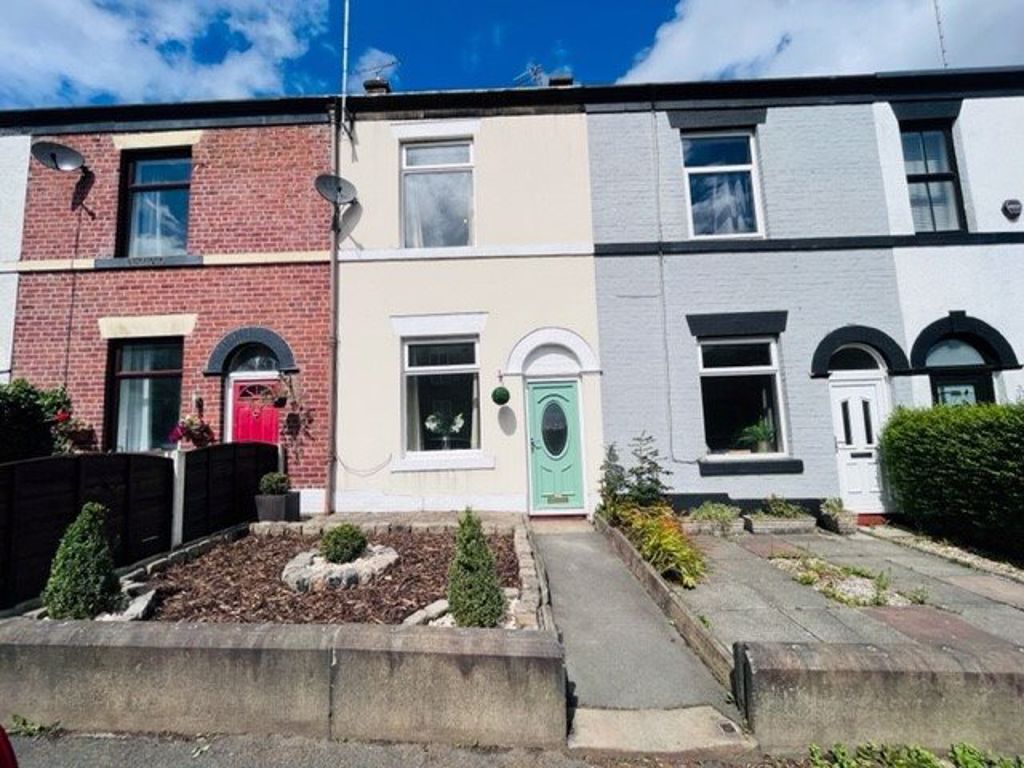 2 bed terraced house to rent in Walshaw Road, Bury BL8 Zoopla