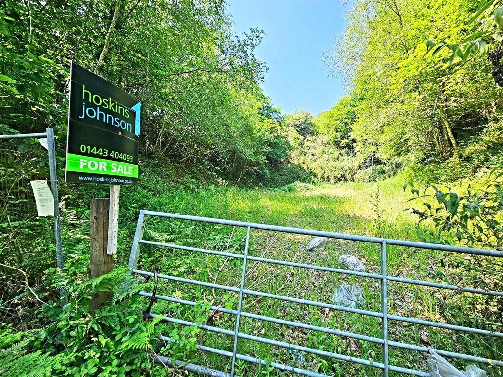 Land for sale in Gelliwion Road, Maesycoed, Pontypridd CF37 Zoopla