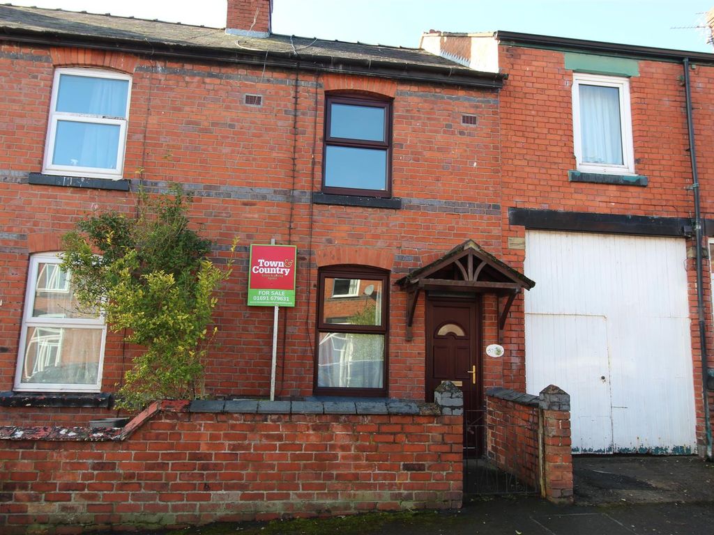2 bed terraced house for sale in Albert Road, Oswestry SY11 Zoopla