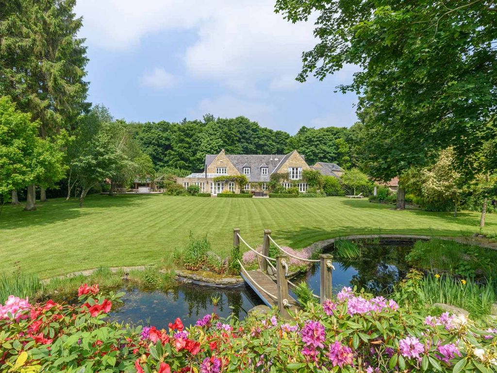 6 bed country house for sale in Willoughby House, Walled Garden, Matfen
