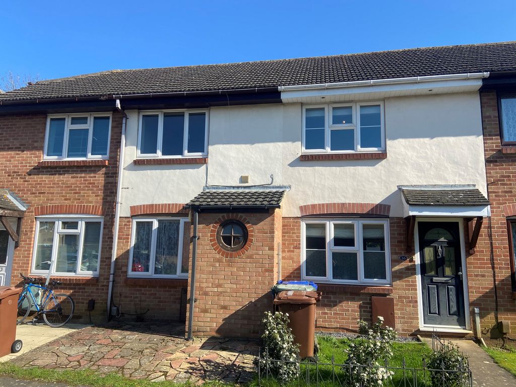 2 bed terraced house for sale in Roman Way, Bicester OX26, £267,500 Zoopla