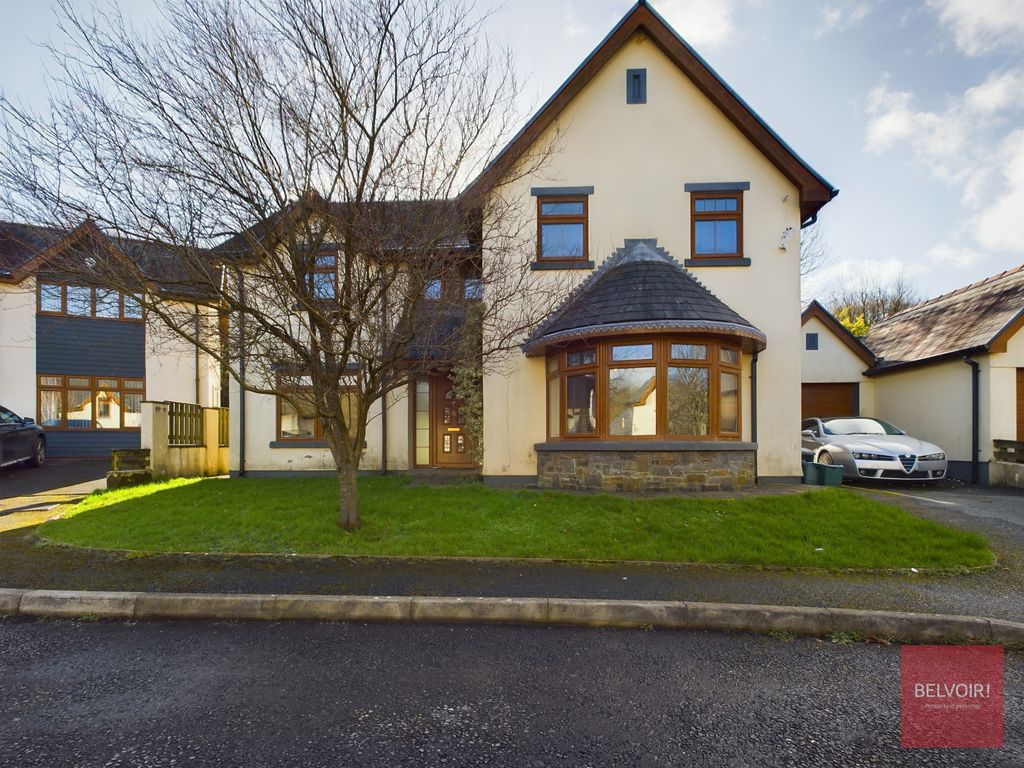 4 bed detached house for sale in Anchor Court, Penclawdd, Swansea SA4